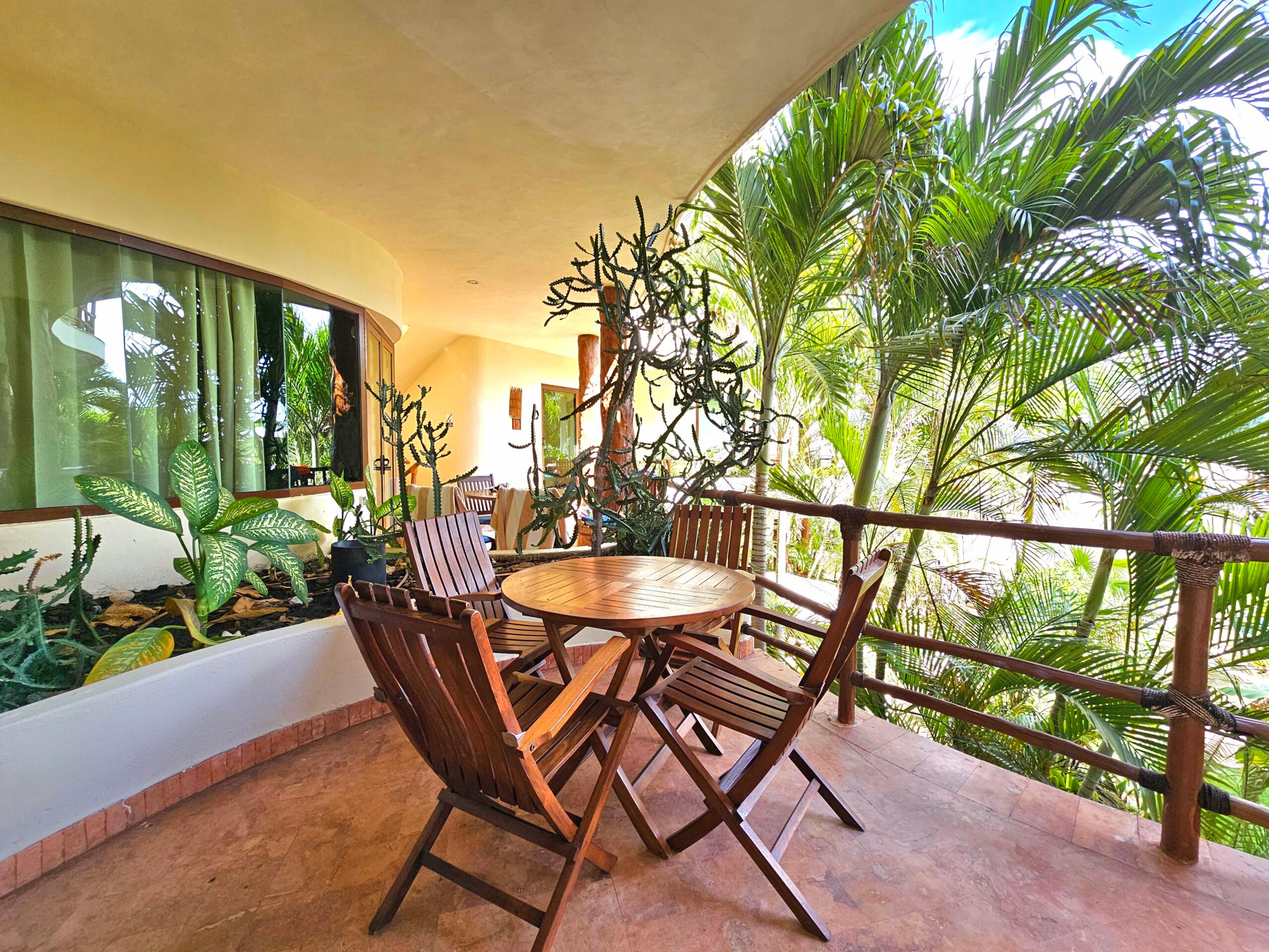 Porto Playa | Rustic 2-Bedroom Condo with Pool View — photo 24