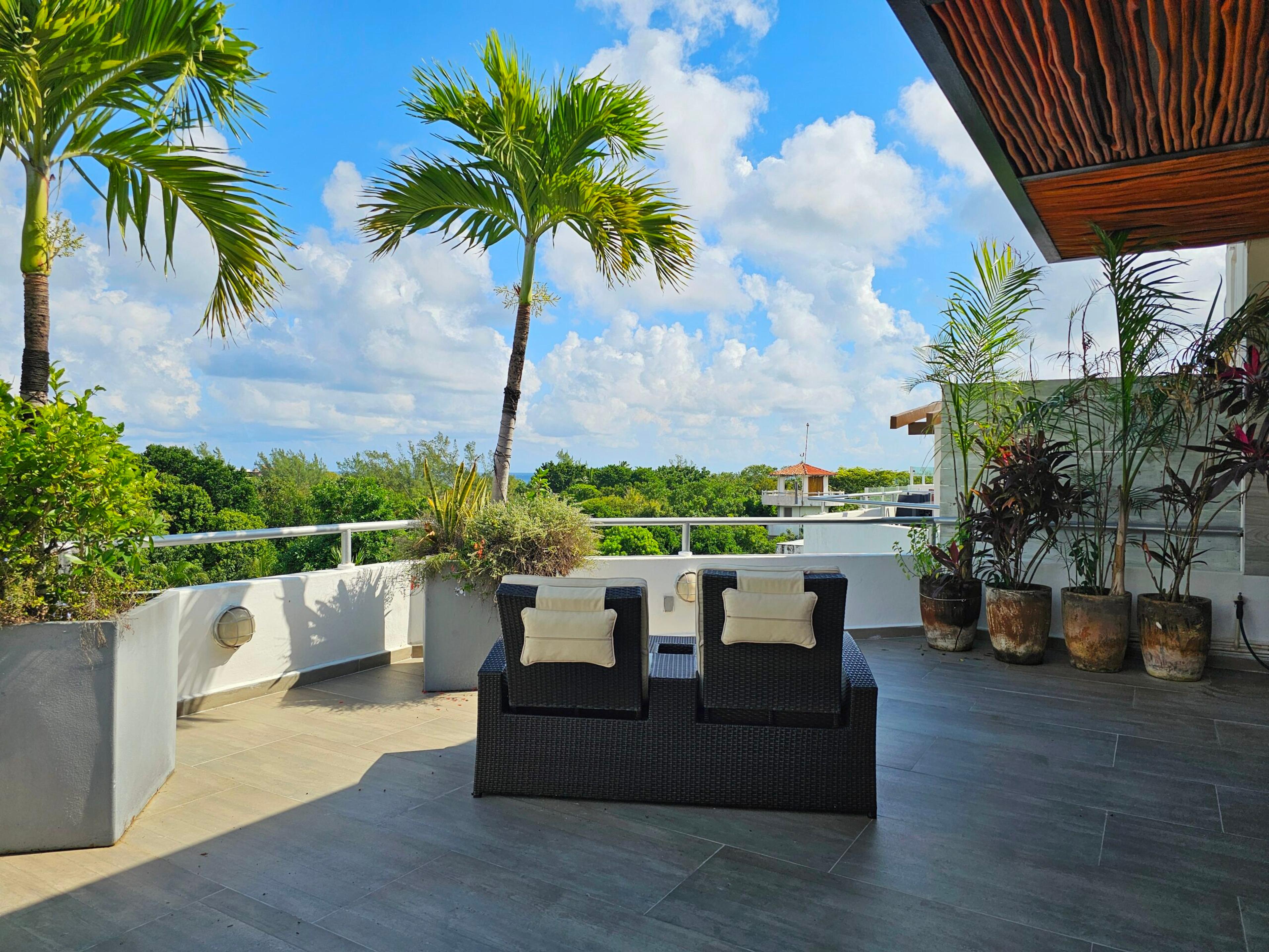 Capri | Modern Ocean-View Penthouse in the Heart of Playa del Carmen — photo 7