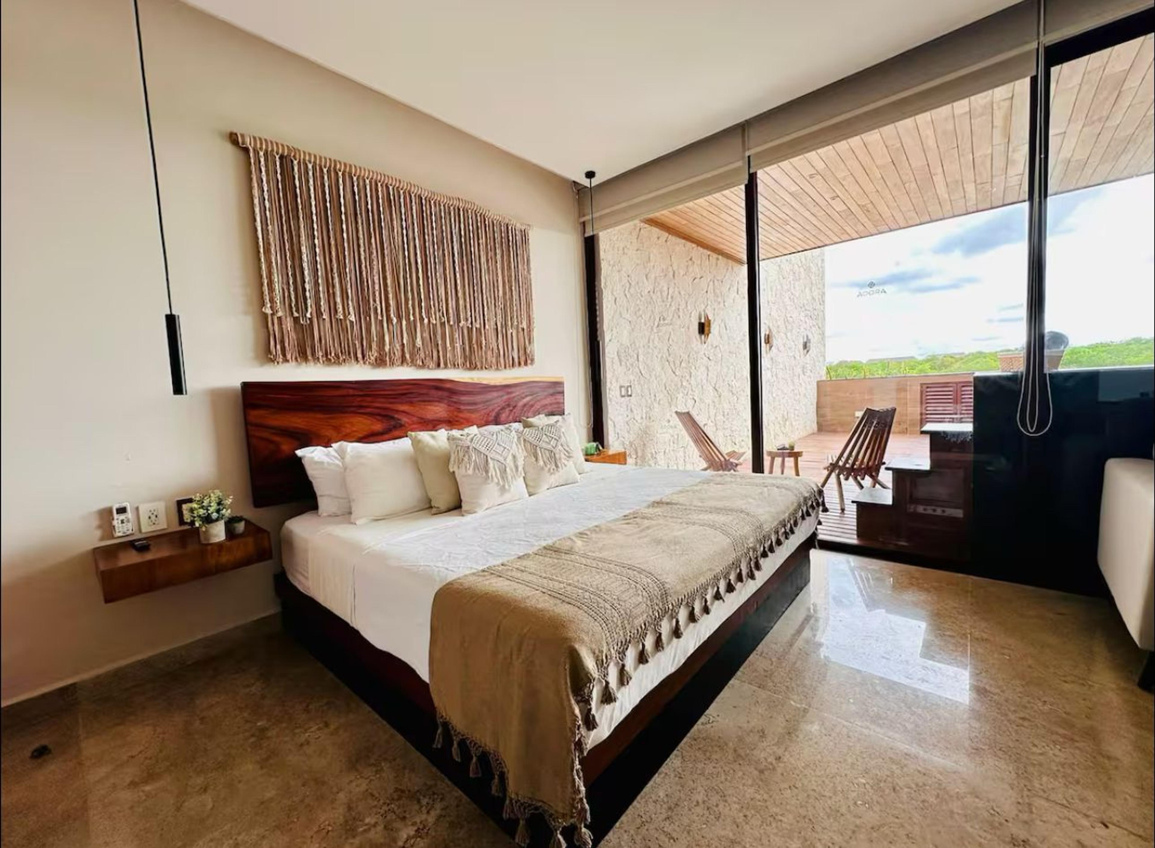 Adora | Luxury Studio with Private Plunge Pool — photo 23