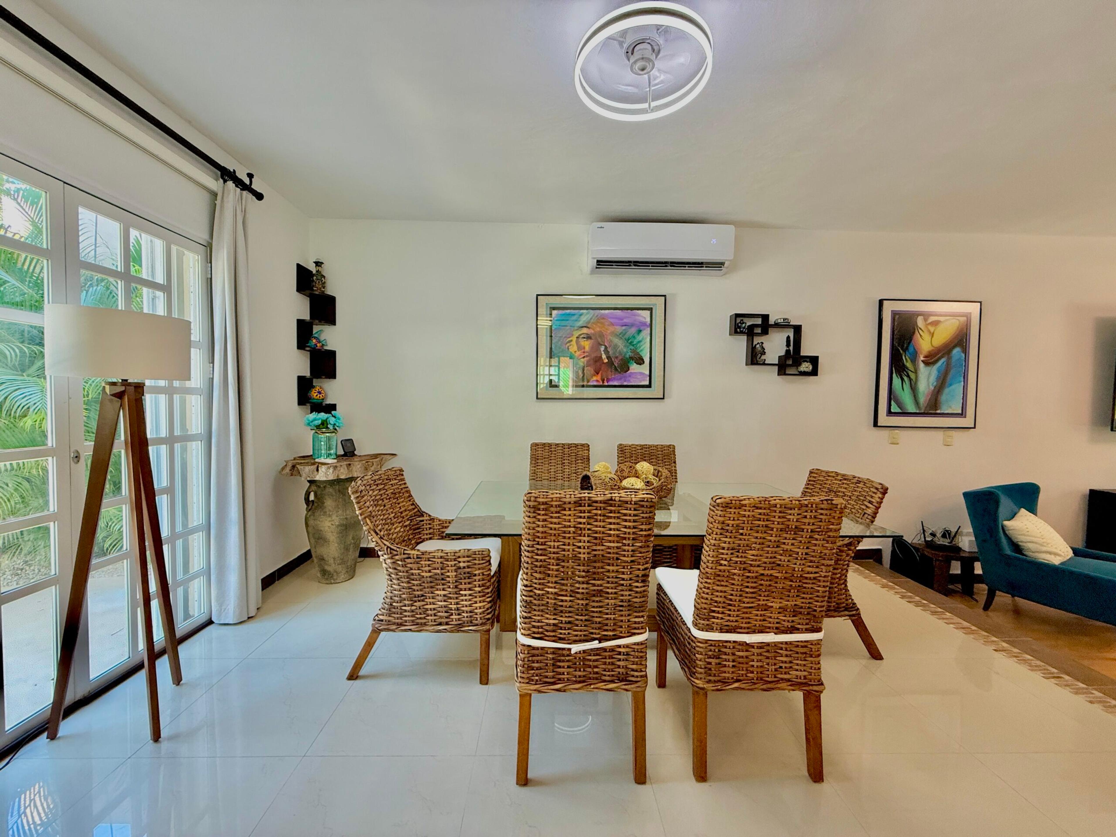 Lol Tun | 5-Bedroom Home with Private Pool — photo 22