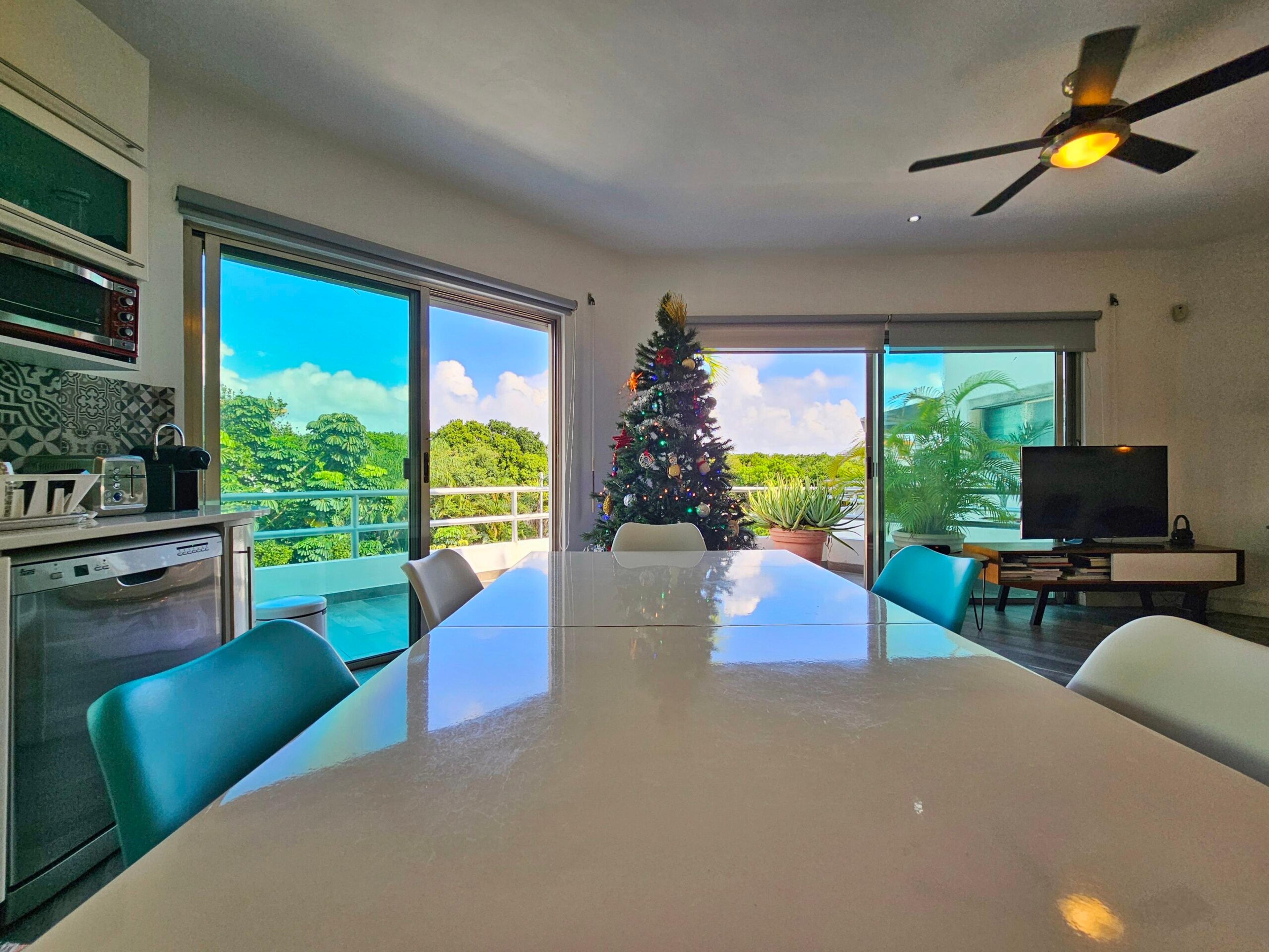 Capri | Modern Ocean-View Penthouse in the Heart of Playa del Carmen — photo 22