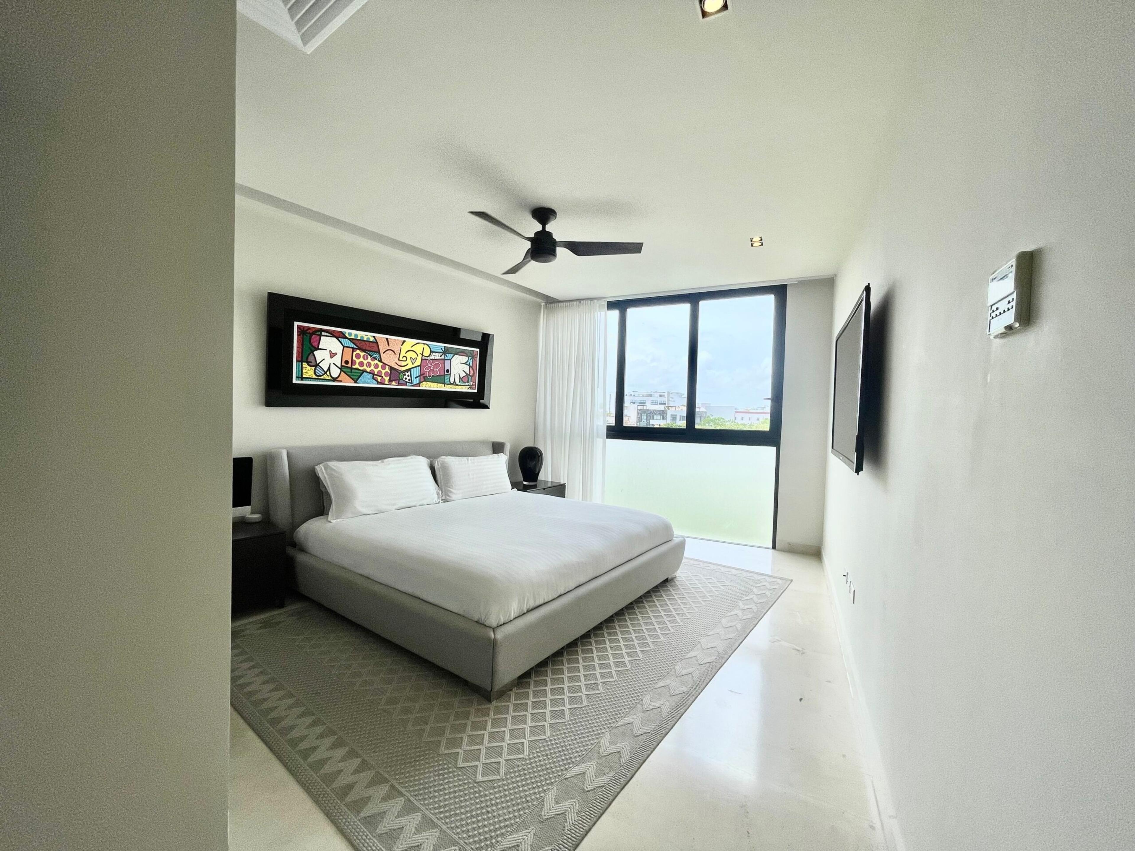Miranda | Beachside Elegance – 4BR, 4BA Gem — photo 18