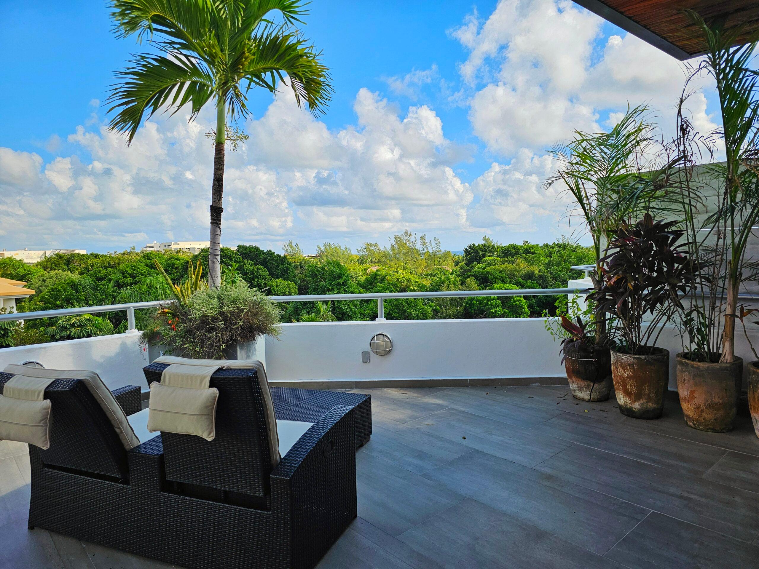 Capri | Modern Ocean-View Penthouse in the Heart of Playa del Carmen — photo 6