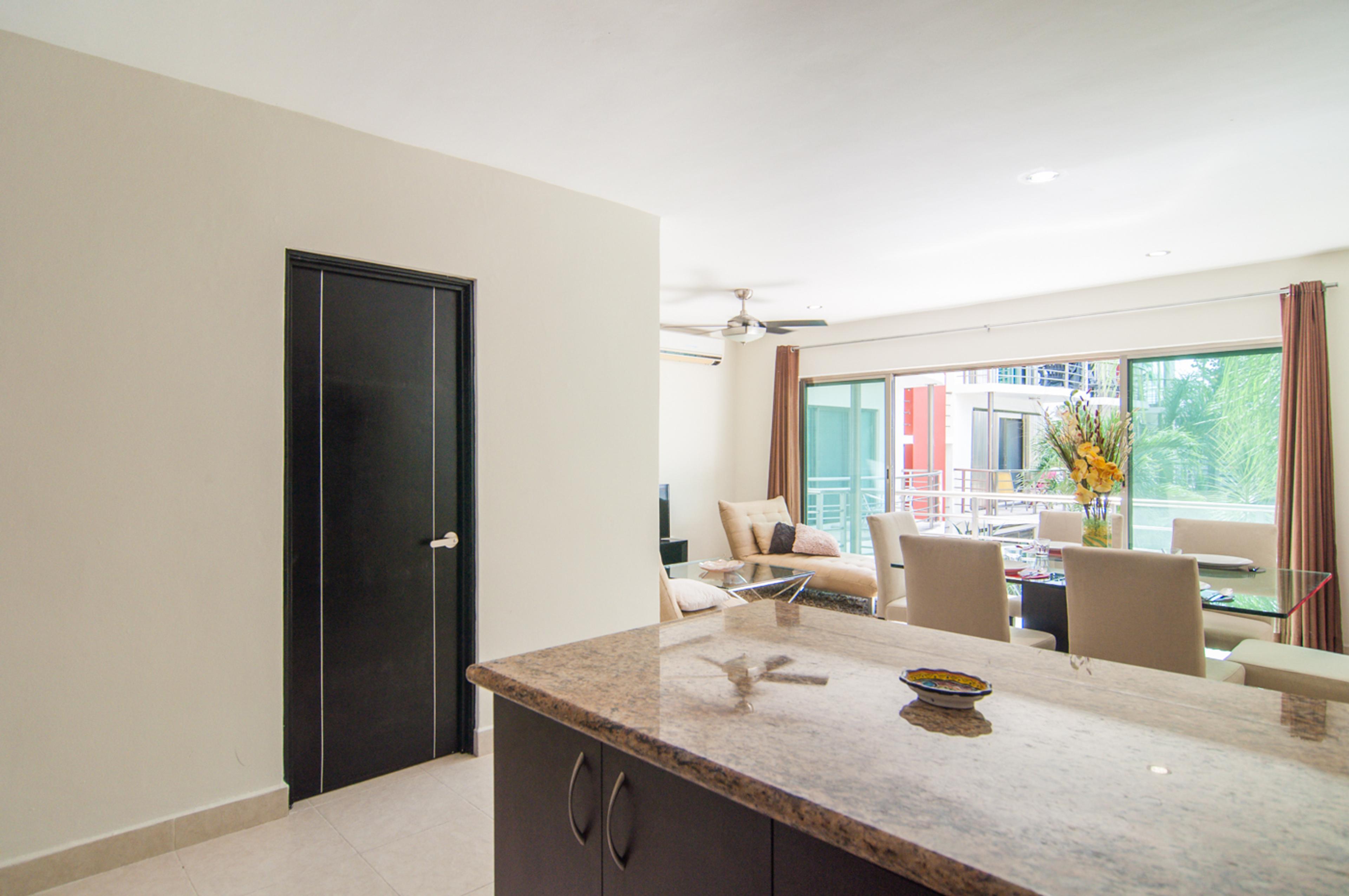 Palmeiras 38 | Well-Located 2BR Condo — photo 10