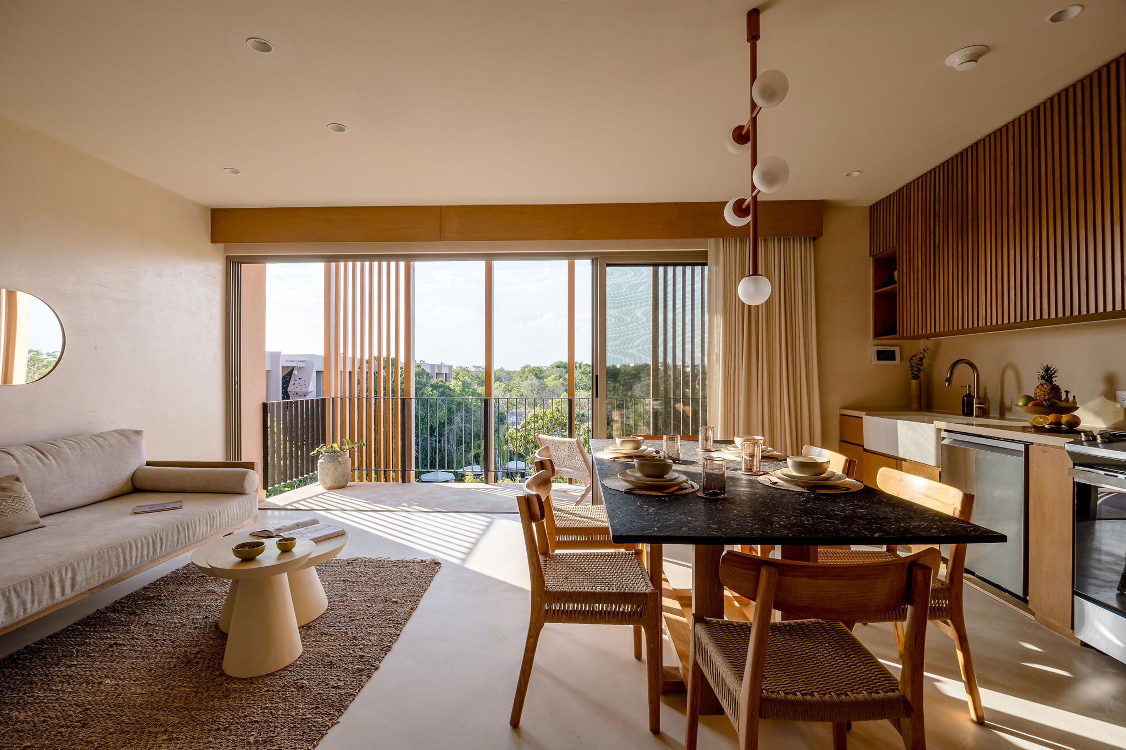 Luxurious Three-Bedroom Residence: Where Space Meets Sustainable Elegance — photo 10