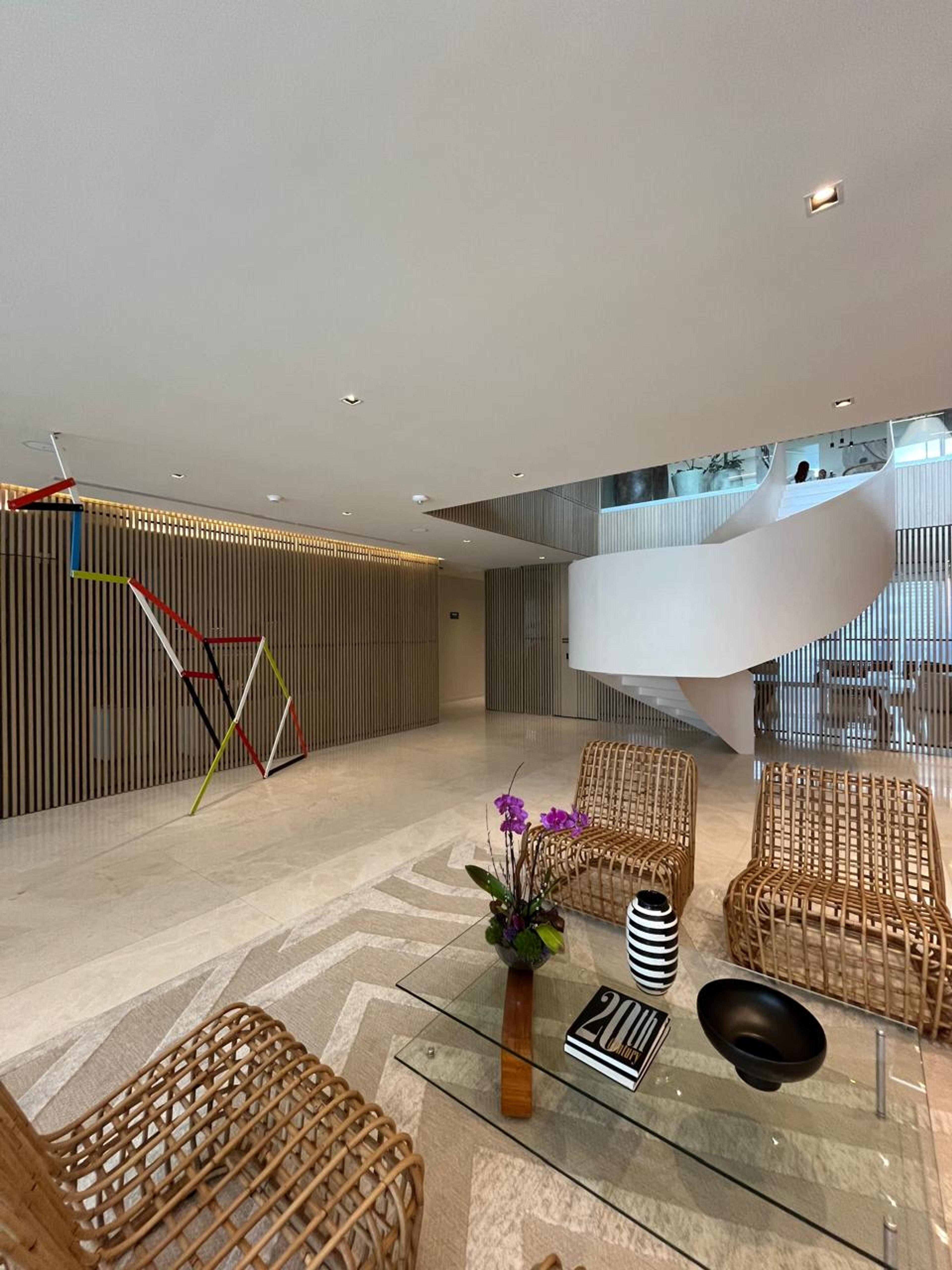 SLS Hotel & Residences — photo 5