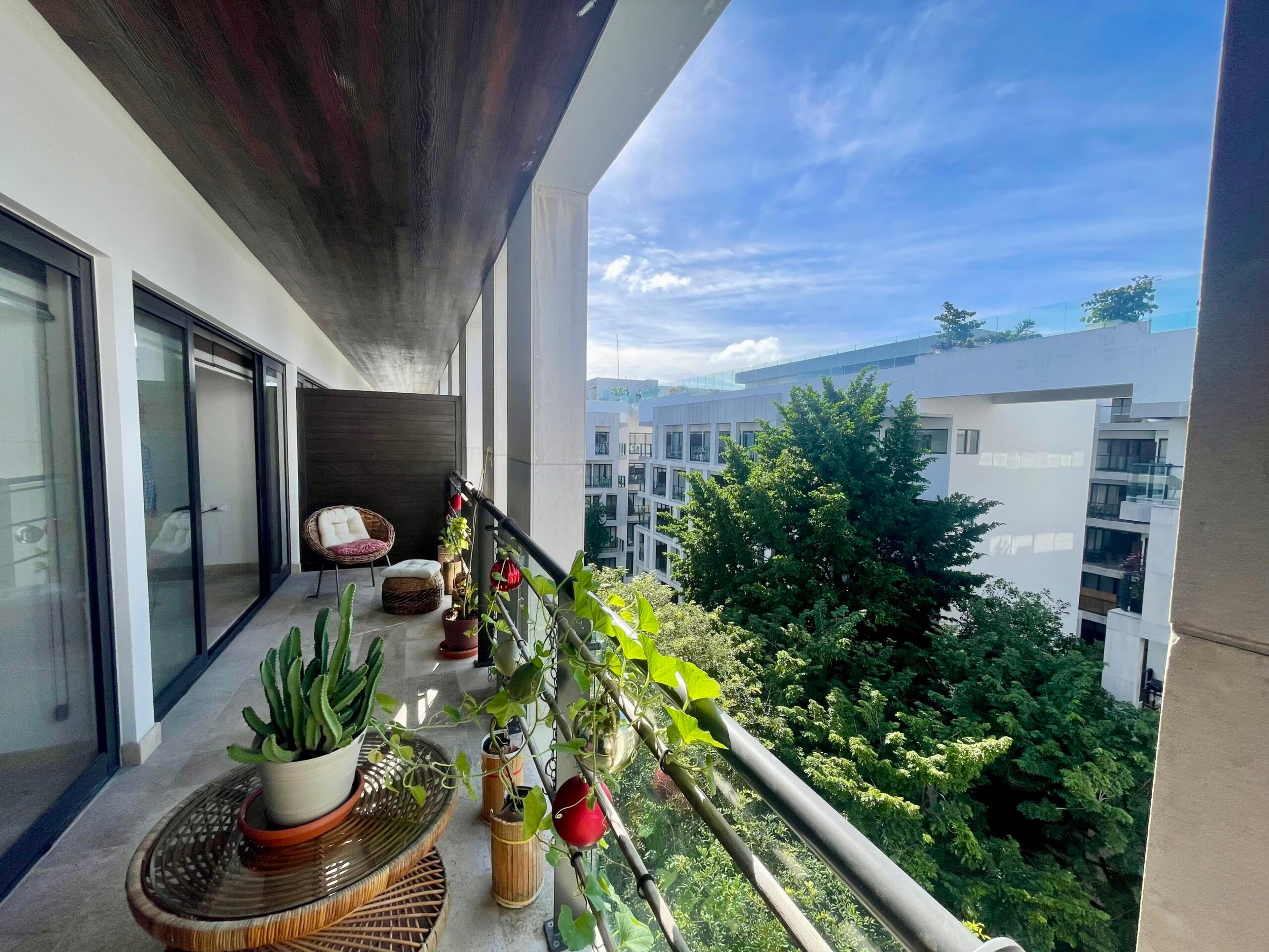 SOLD | Ipana | Sophisticated Lock-off Unit with Resort-Style Amenities — photo 9