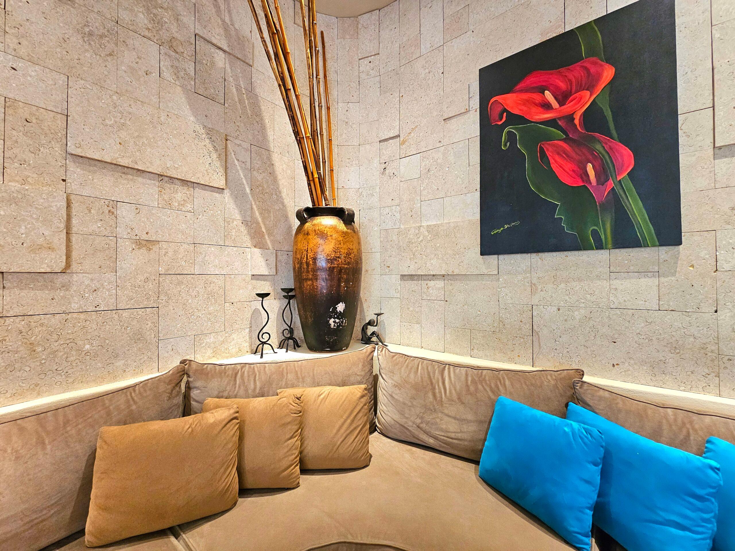 Porto Playa | Rustic 2-Bedroom Condo with Pool View — photo 19