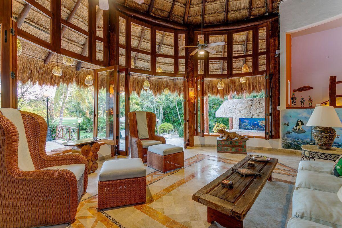 Pakal Golf Estate | 5-Bedroom Villa, Playacar — photo 10