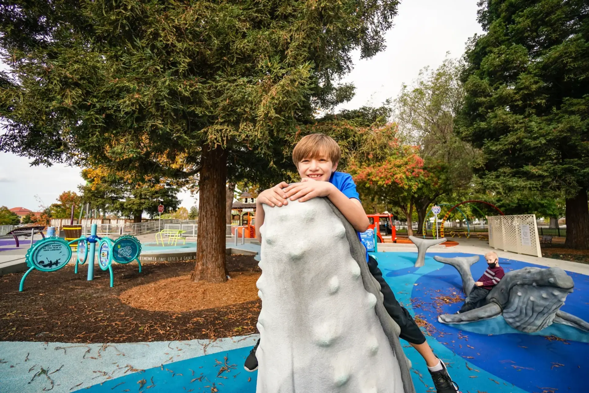 Play boulder climbing rock installed by Westplay