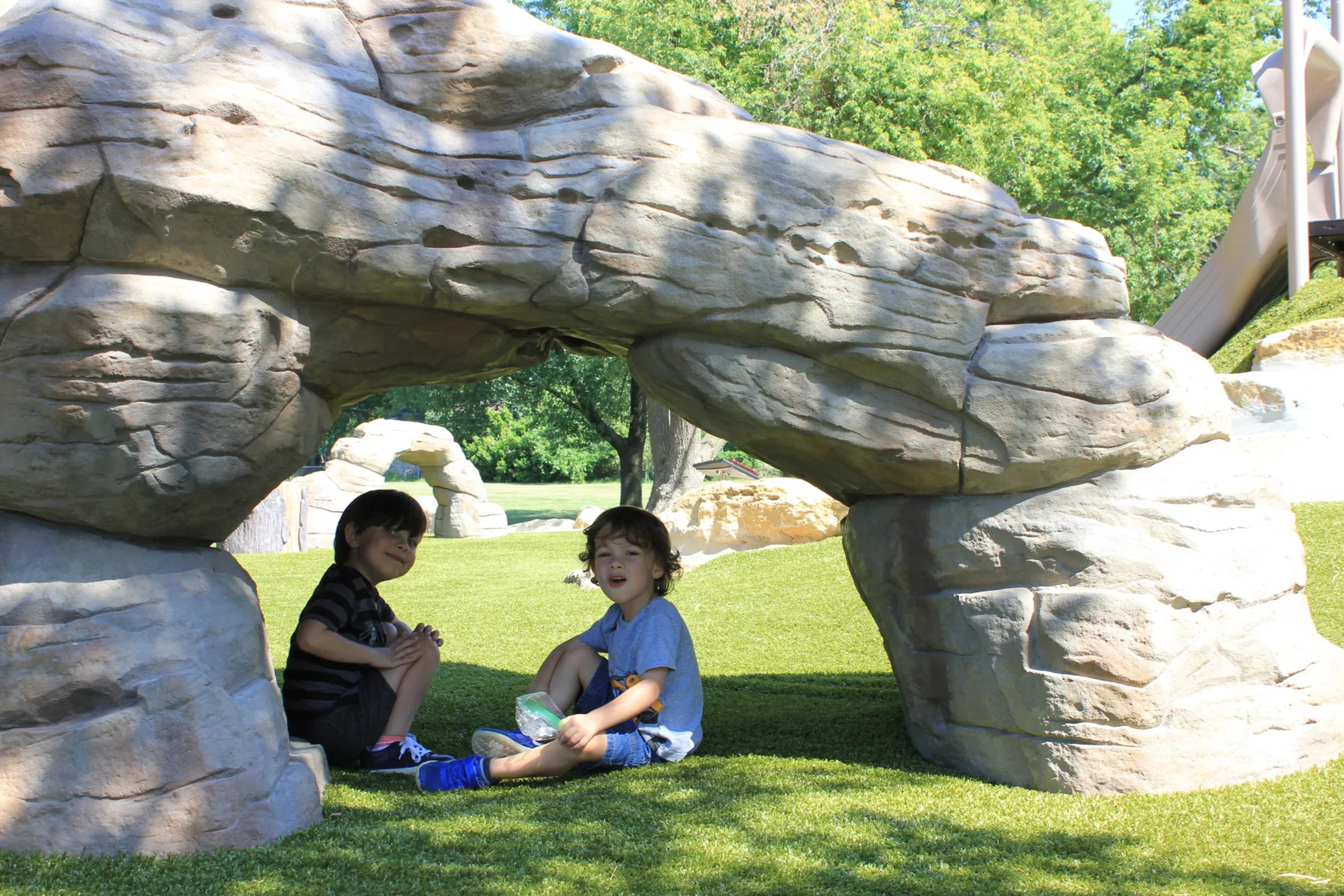 Play boulder climbing rock installed by Westplay