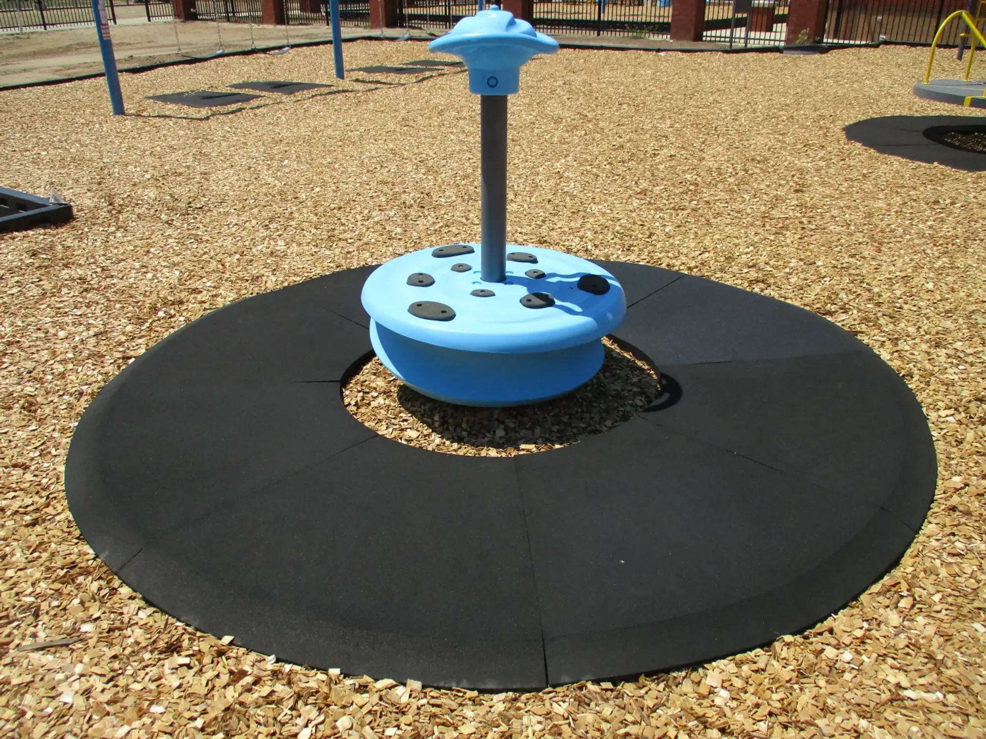 Playground accessory installed by Westplay