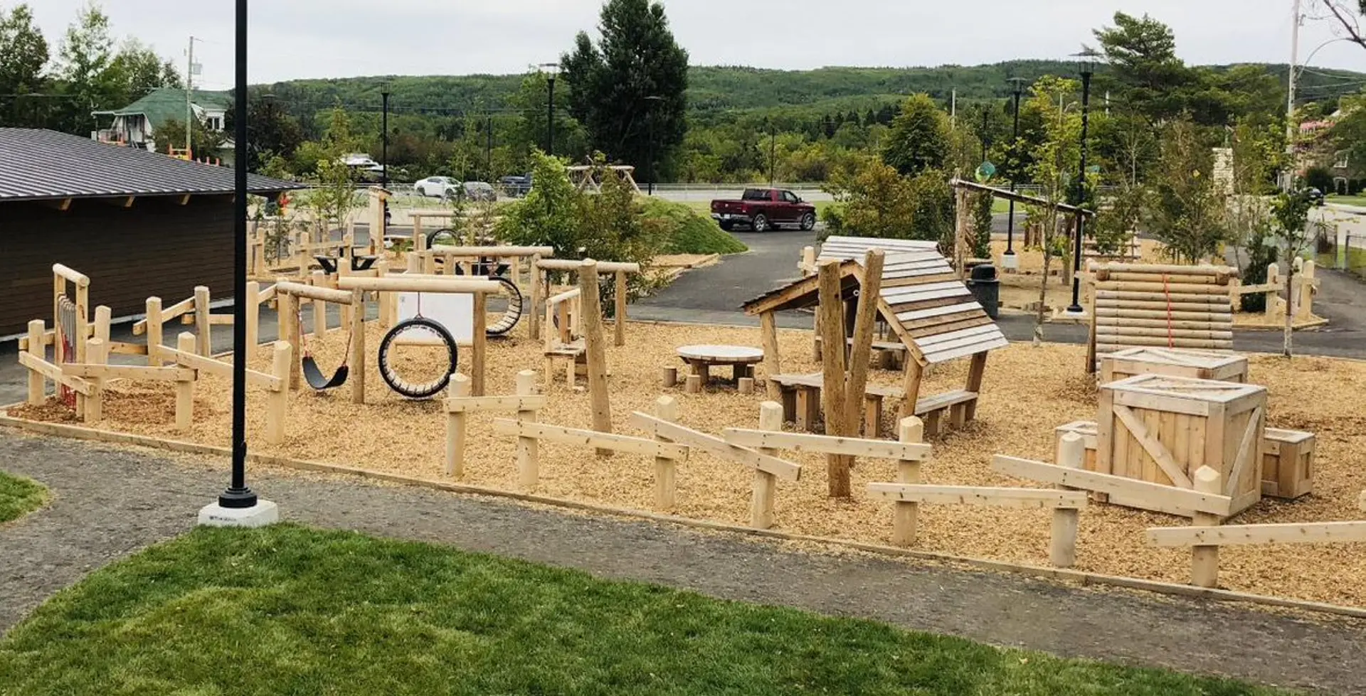 Seven advantages of Wood Playsets