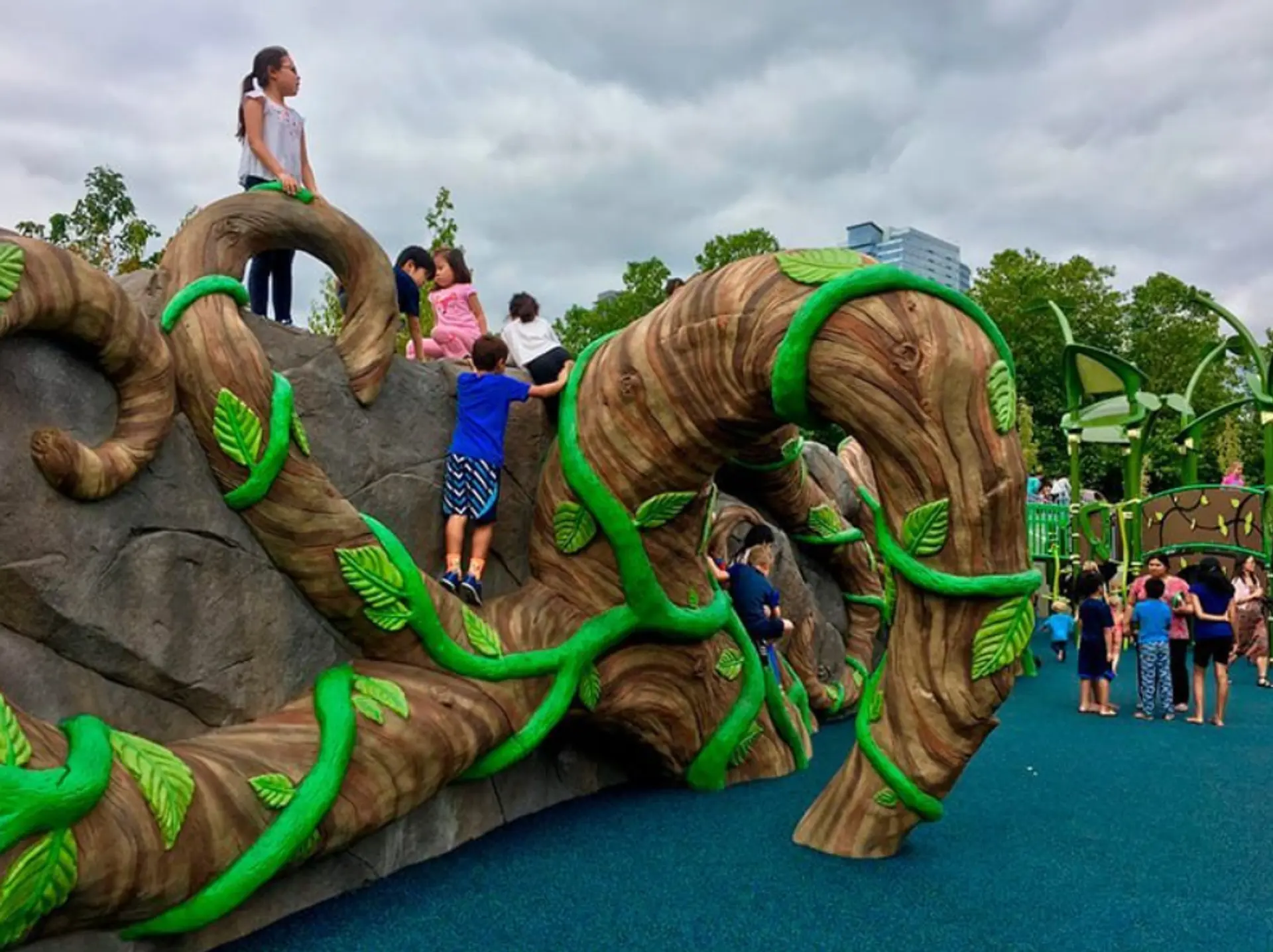 Play boulders in Abbotsford: Why is Westplay the best alternative?