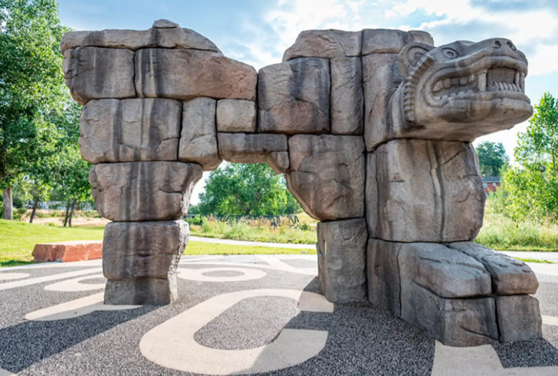 Advantages and disadvantages of play boulders