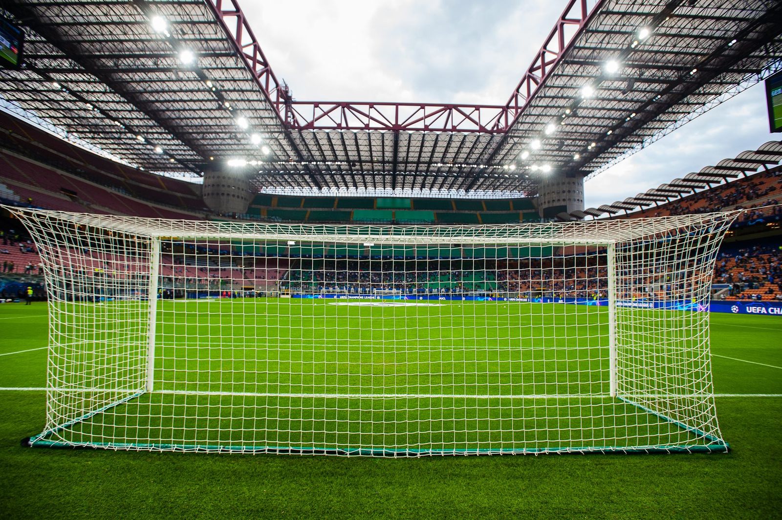 Football trips to Naples