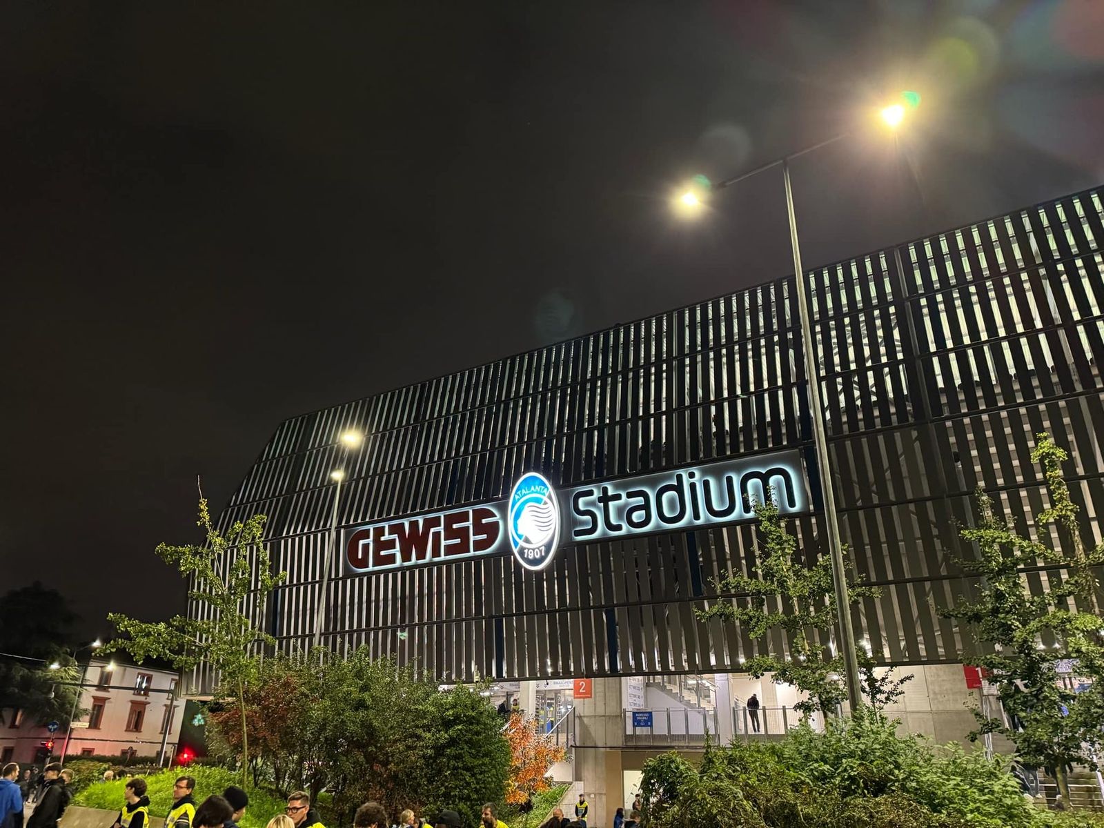 Fotballreise: Mat og drikke på stadion – guide og tips