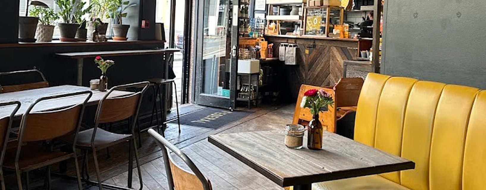 Federal Cafe & Bar