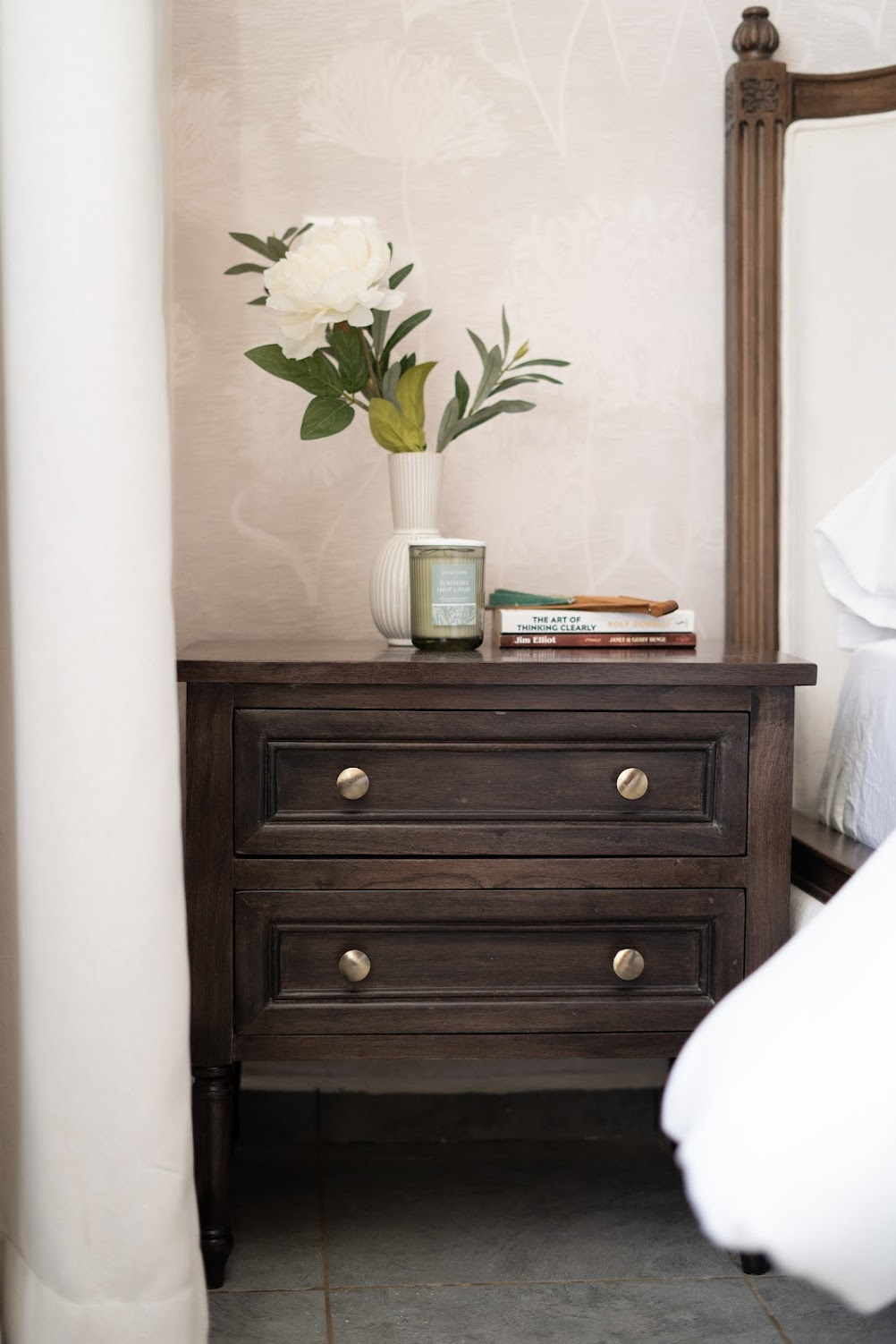 Lela Bedside Table