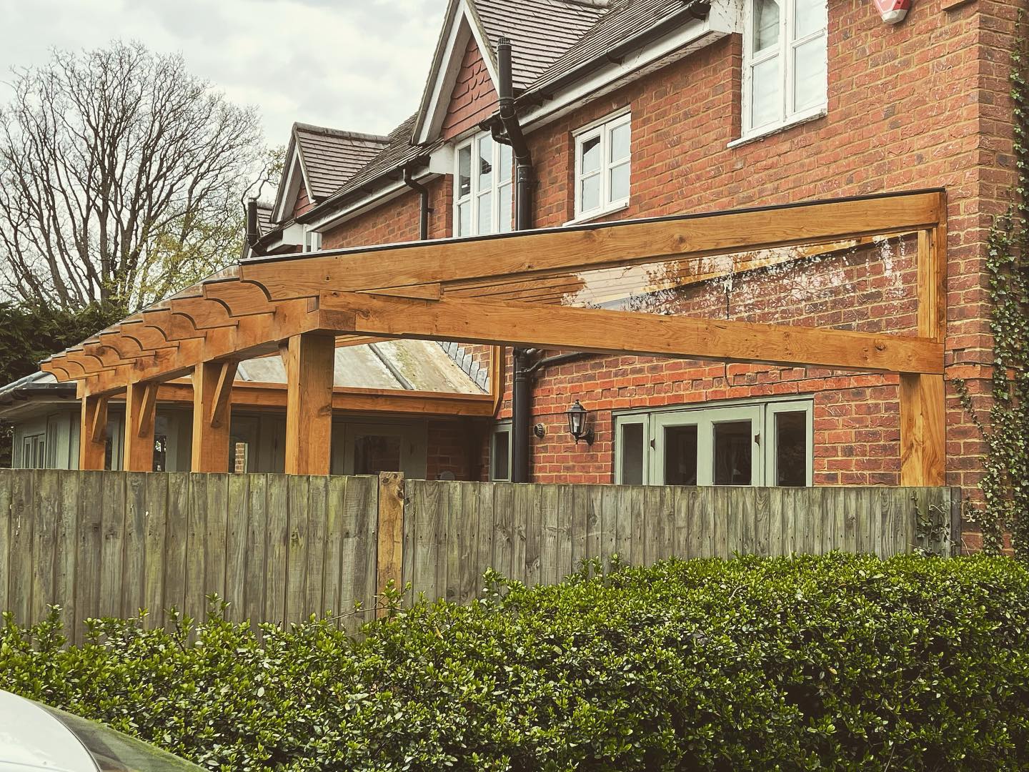 Completed patio and pergola in Hurst, Wokingham