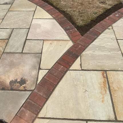 Close up of completed patio in Caversham, Reading