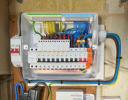 Upgraded fuseboard in Southcote, Reading