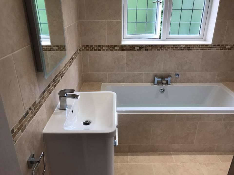 Completed ensuite bathroom renovation in Caversham, Reading