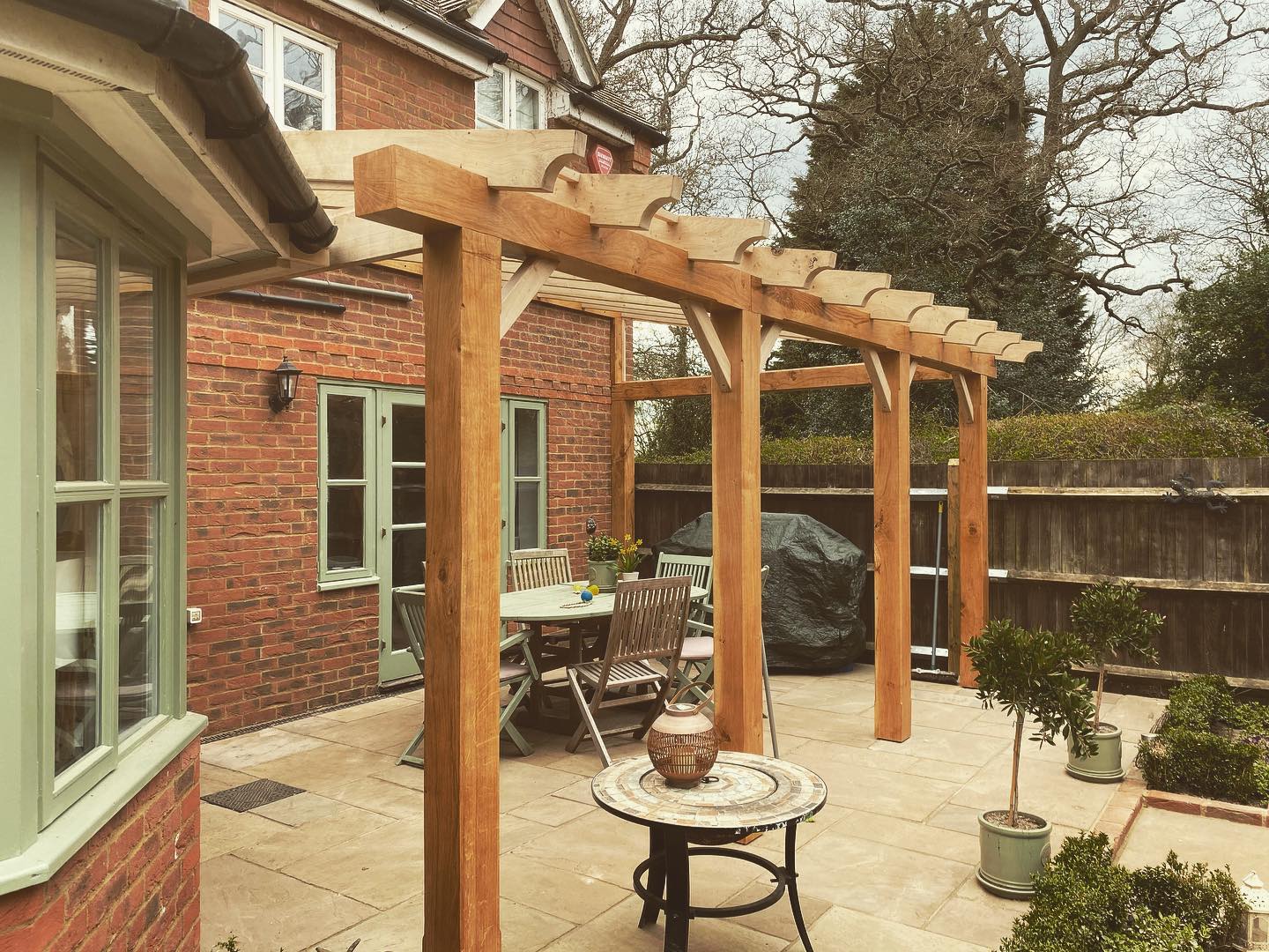 Completed pergola in Hurst, Wokingham