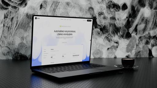 The Blink website open on a laptop: “Automatisez vos processus, libérez vos équipes” above a dashboard card