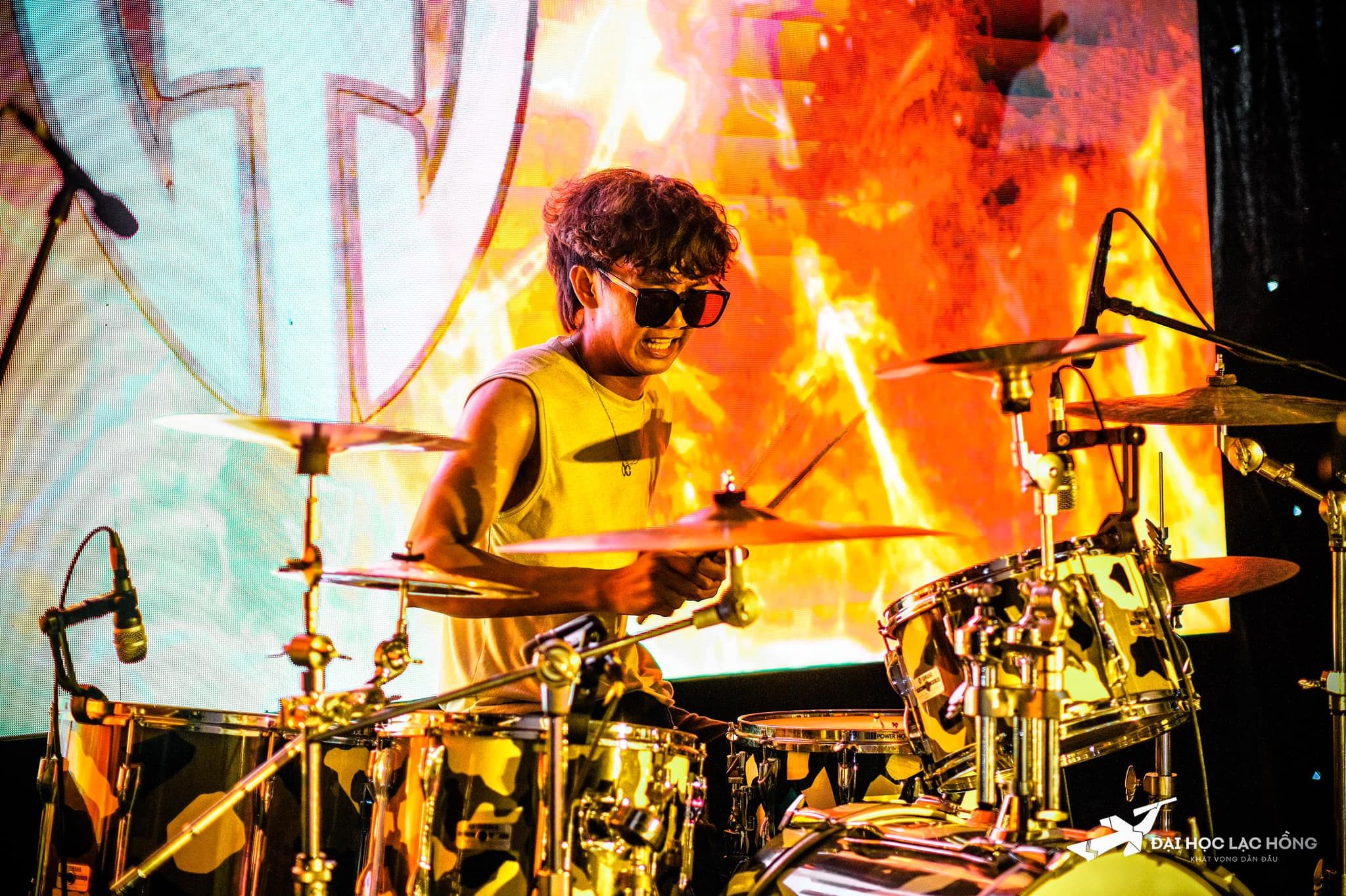 Thầy Hai diễn show — Wondersound