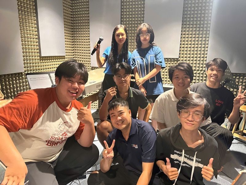 Band thiếu niên Wondersound biểu diễn