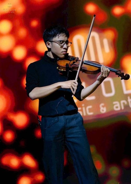 Giáo viên Wondersound dạy violin — gia sư âm nhạc tại nhà