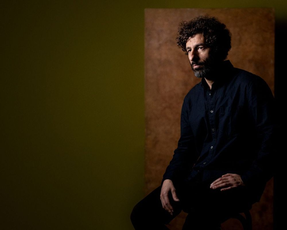 José González