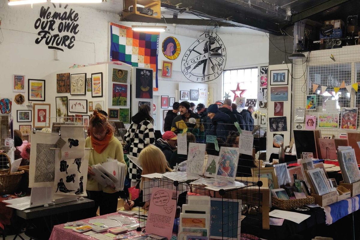 Art Exhibition & Pop Up Shop