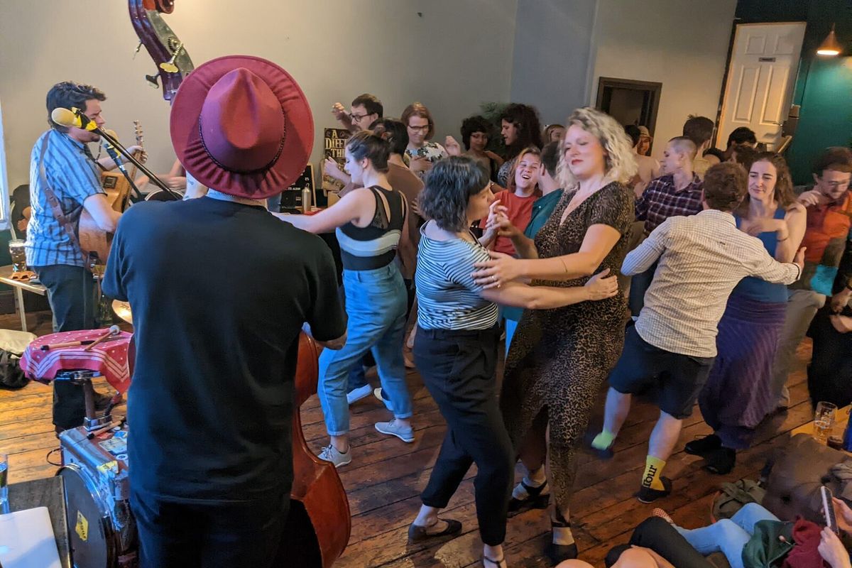 Blue Mondays - Weekly Blues Dancing Beginner's Week