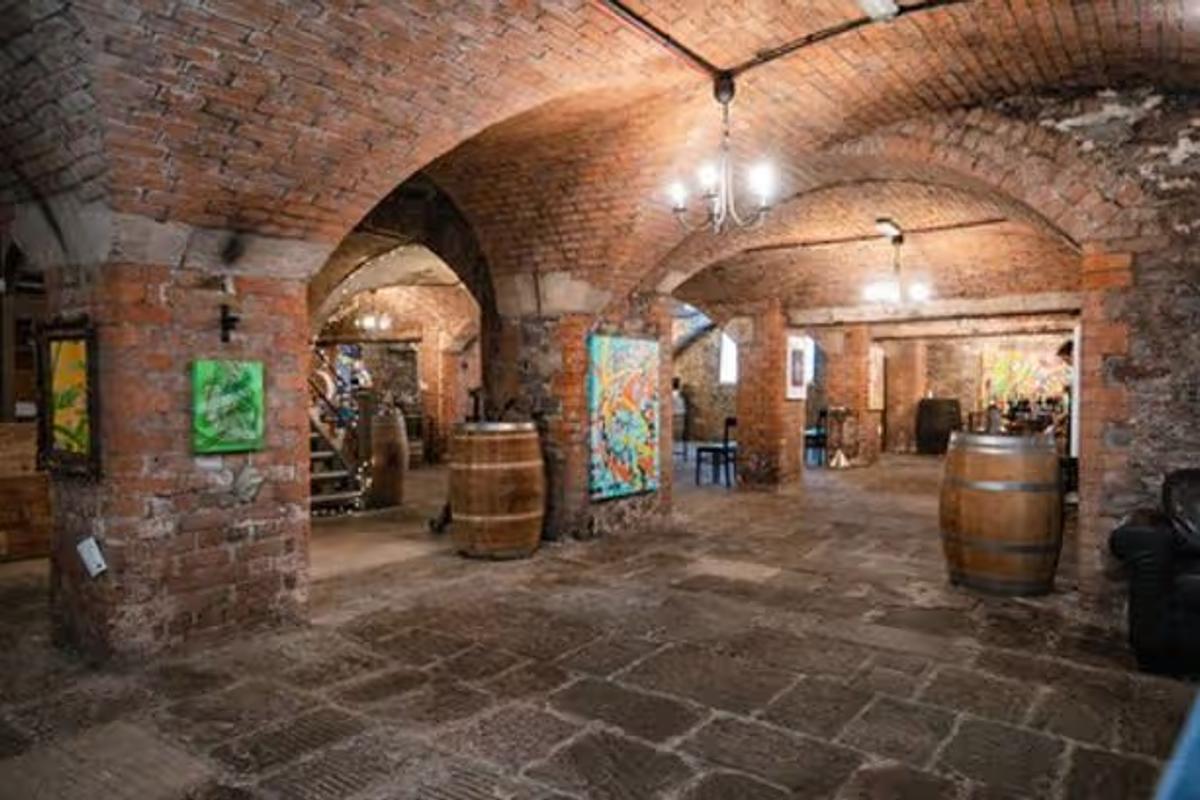 SCREAM at Averys Wine Cellars