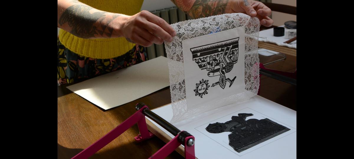 Cut, Ink, Reclaim: Lino Printing onto Vintage Cloth One Day Course with Sarah Quinn