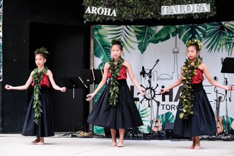 Tahitian dancers at AlohaFest Toronto