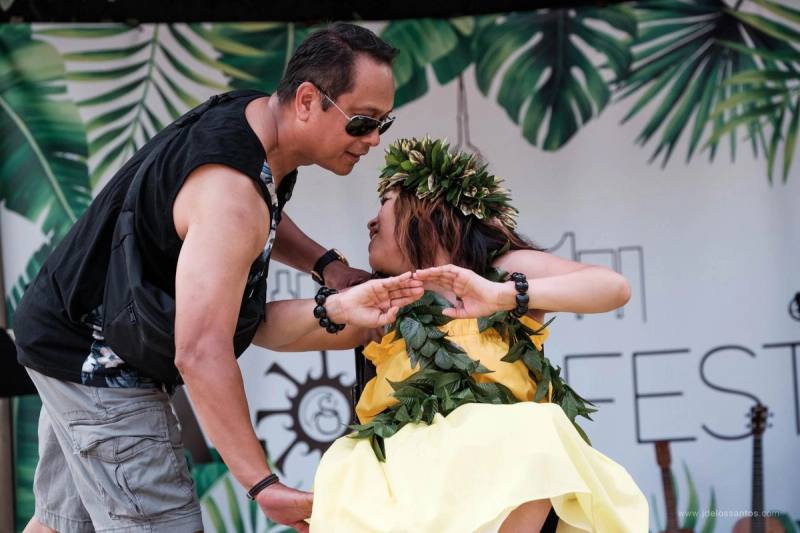 Live performance at AlohaFest Toronto