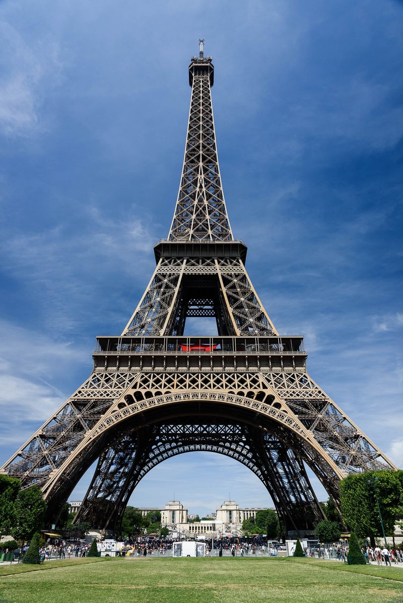 Torre Eiffel en París, imagen ilustrativa