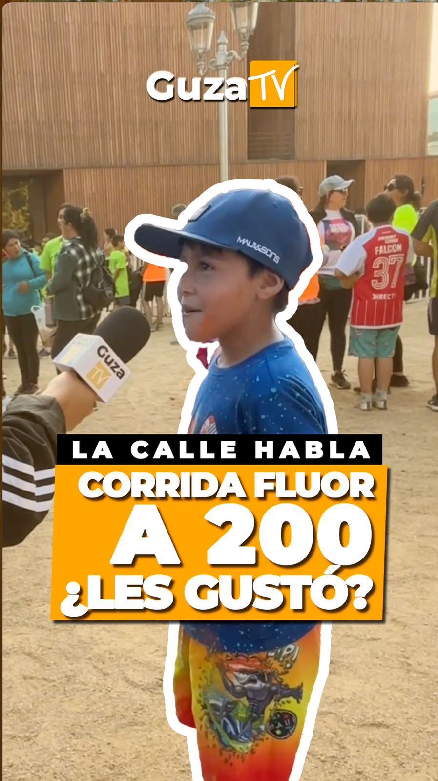 Portada del video: Fuimos a la plaza Arturo Prat de Constitución para preguntarle a la gente qué les pareció la Corrida Flúor…