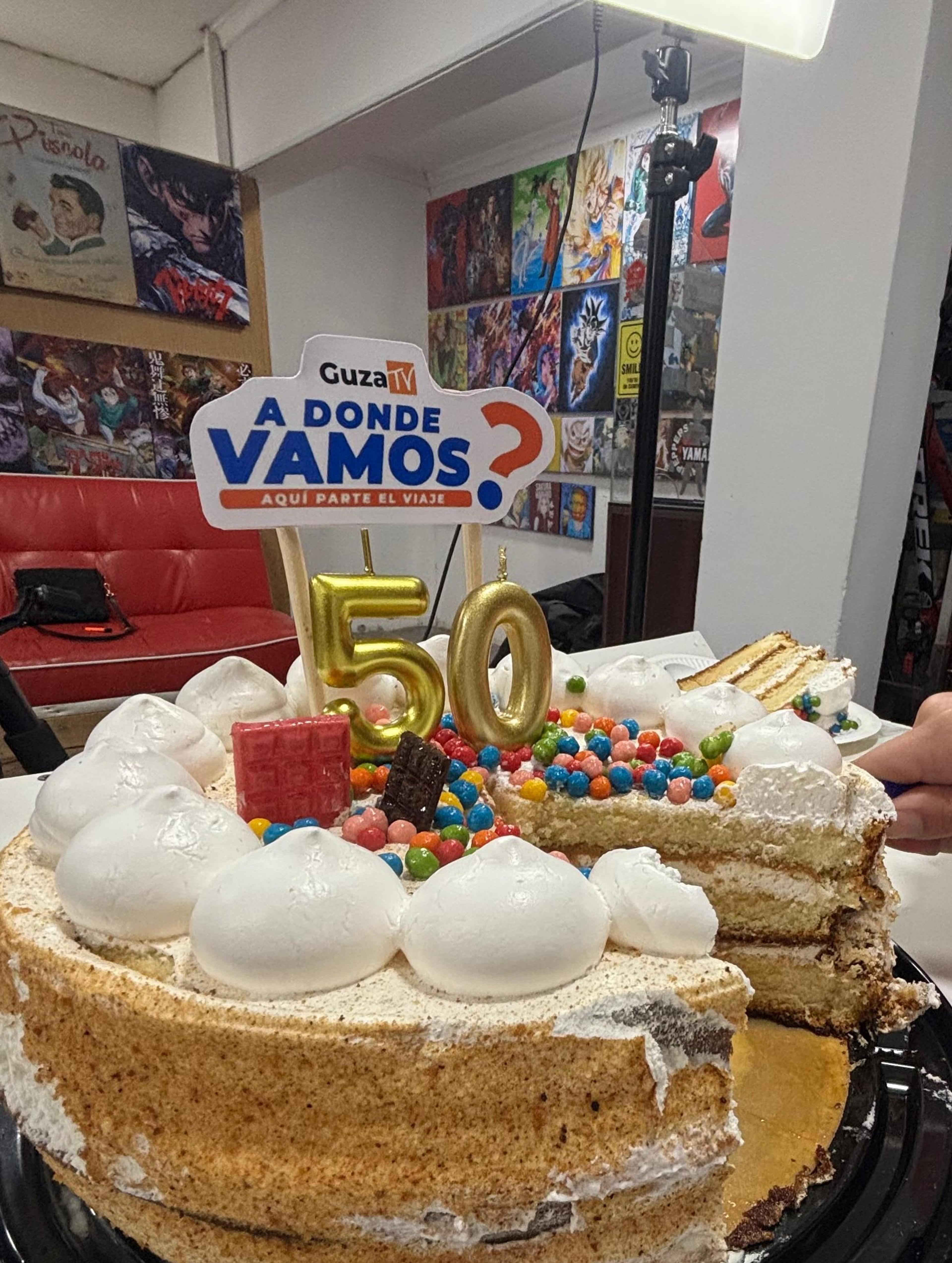 Foto 1 de 3: Hoy celebramos un GRAN HITO!