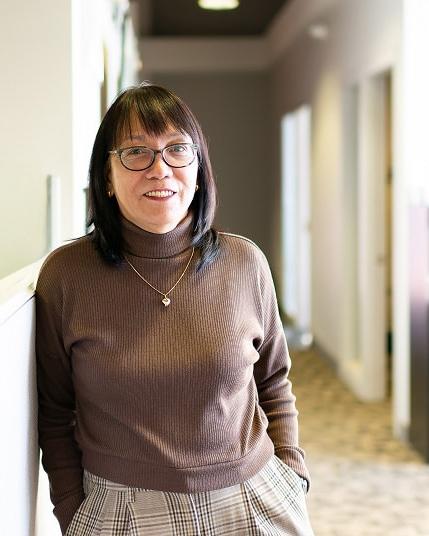 Divina Pascual, Controller