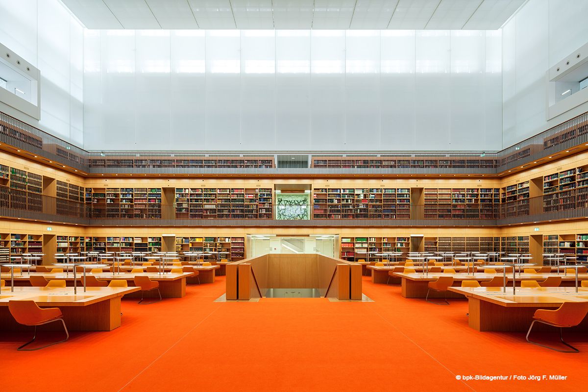 Haupsaal h 00101896
