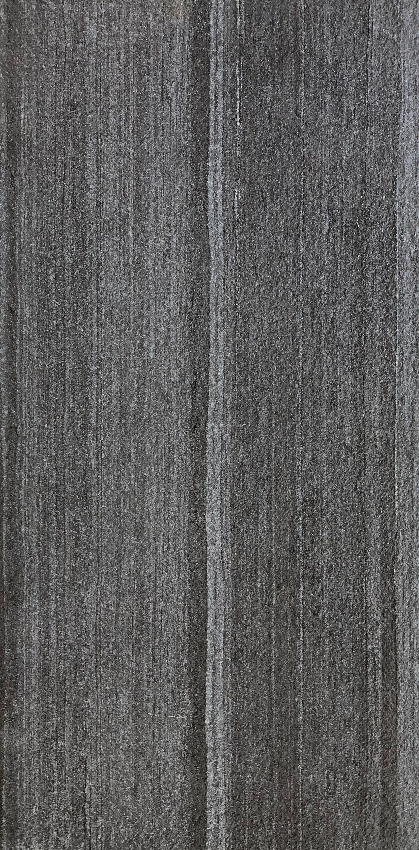 D.95.033 Monsoon Black