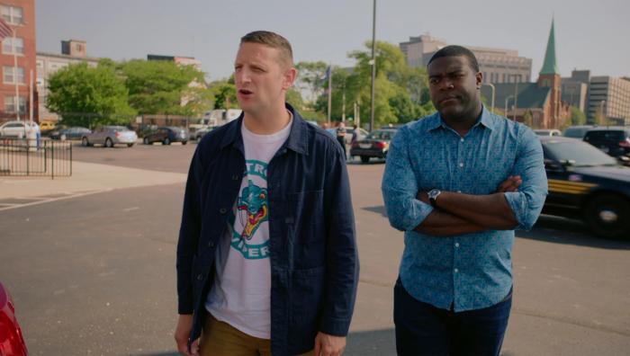 Hey, pig. Get ourselves some lettuce and tomato, and we got ourselves a BLT.