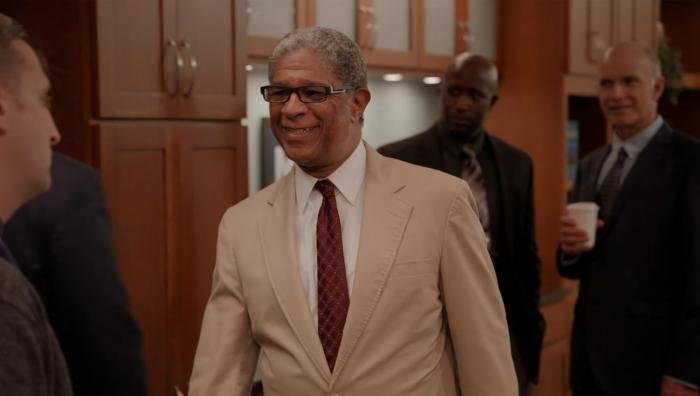 There he is! I've seen this guy naked from head to toe.