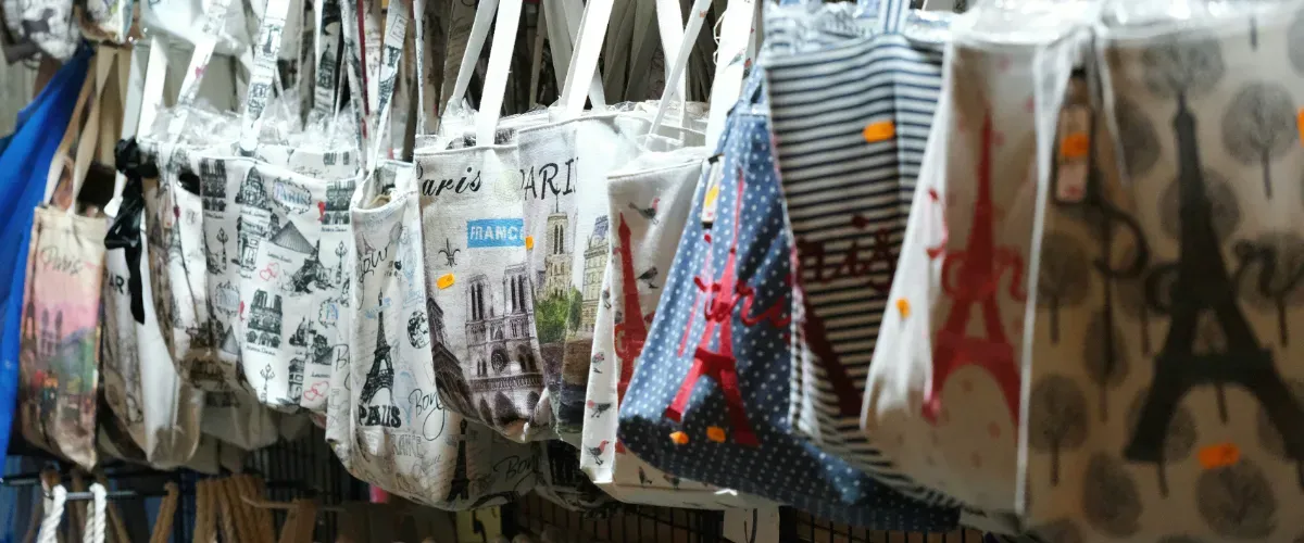 Les 5 tendances du design souvenir en 2025