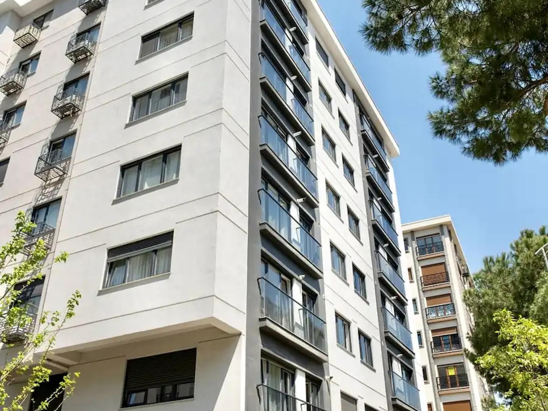 Ertuğrul Apartmanı - Tüylüoğlu İnşaat