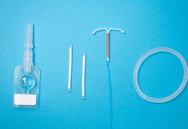 MANGE MULIGHETER: P-sprøyte, p-ring og spiral er bare tre av mange mulige prevensjonsmidler. Velg det som passer best for deg. Foto: Reproductive Health Supplies Coalition/Unsplash